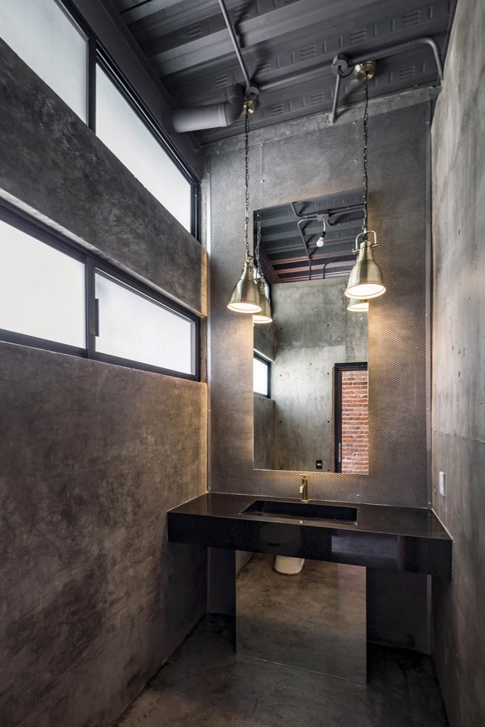 Un baño con estilo industrial I Cassaplan I Espacios a tu medida